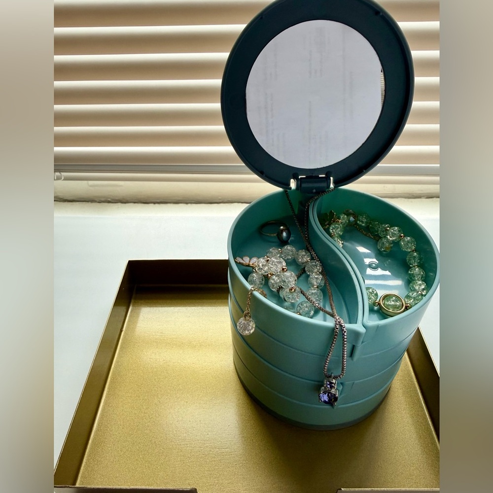 NEW 4-Tier Blue Rotating Jewelry Organizer w/ Mirror - Picture 4 of 10
